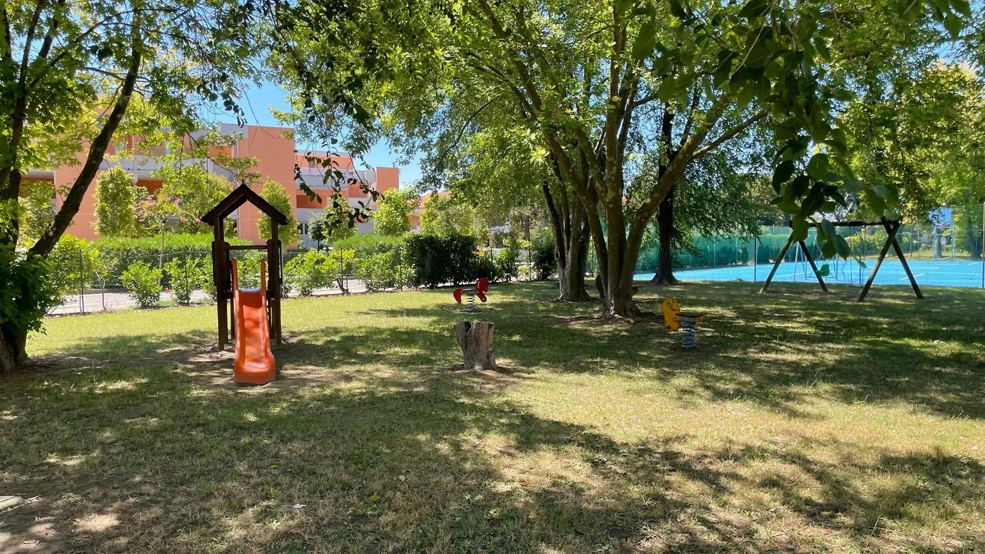 Apartment Flat In Wonderful Resort With Swimming Pools Bibione